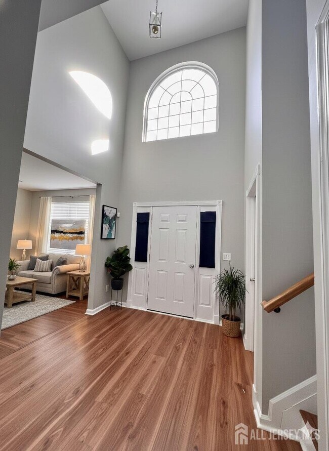 Photo - 4 Cobblers Cir