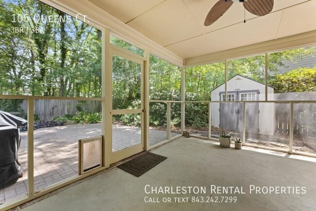 Photo - 105 Queens Ct