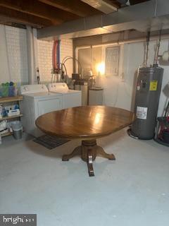 Photo - 252 Douglas St