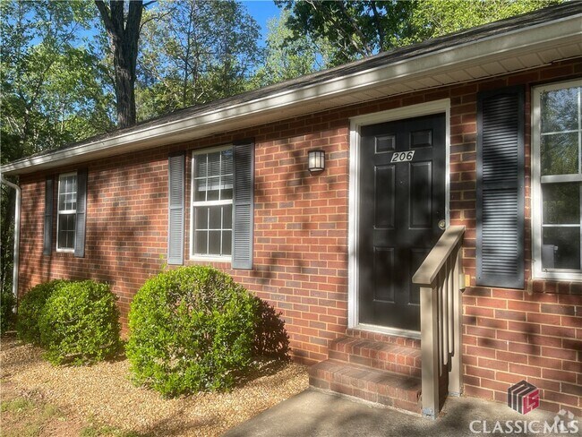 Building Photo - 206 Lavender Lakes Dr Rental
