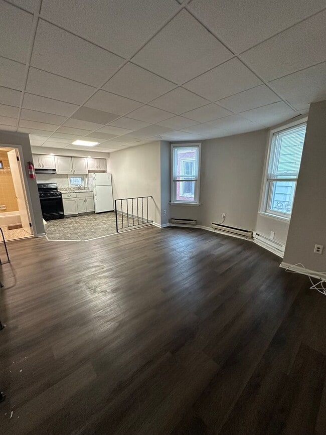 Photo - 121 Chestnut St Unit 2nd Floor