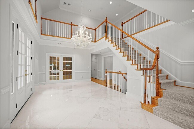 Photo - 9809 Hall Rd