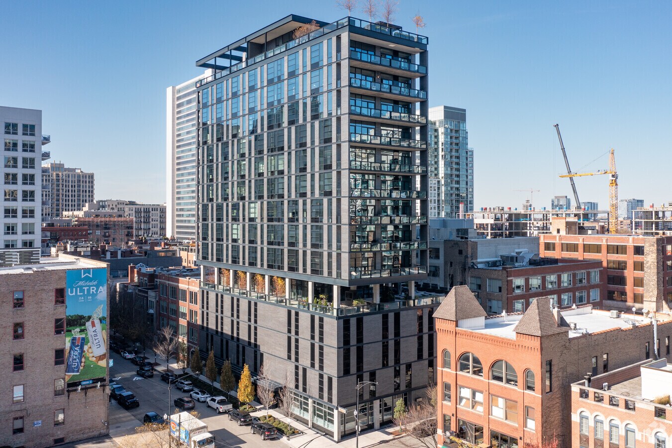 Photo - 400 W Huron St