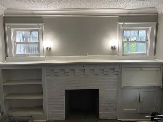 Photo - 5836 Euclid Ave