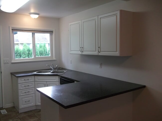 Photo - 11826 Laity St