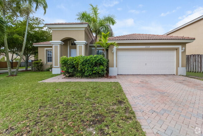 Building Photo - 15504 SW 151st St Rental