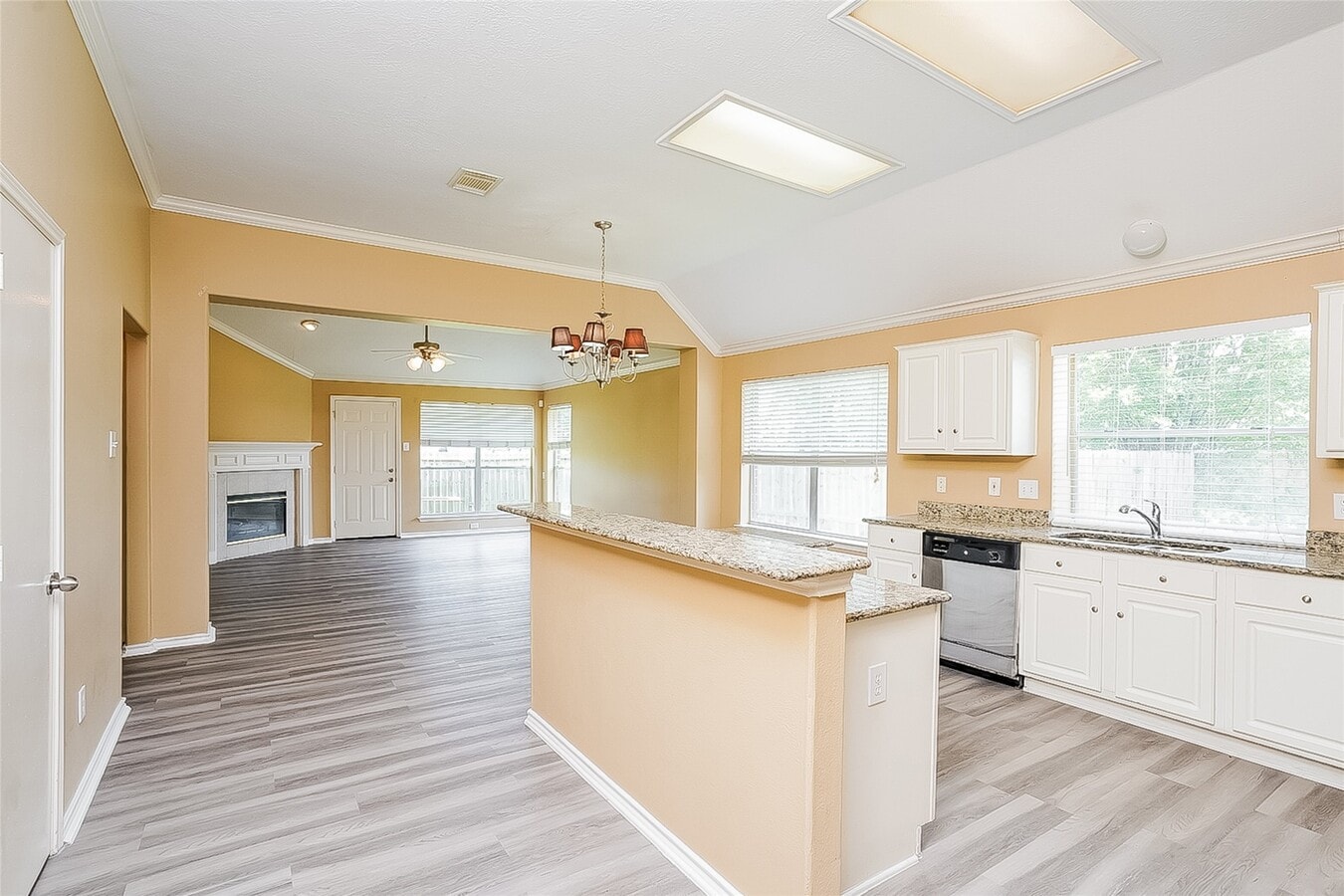 Photo - 19318 Pinewood Bluff Ln