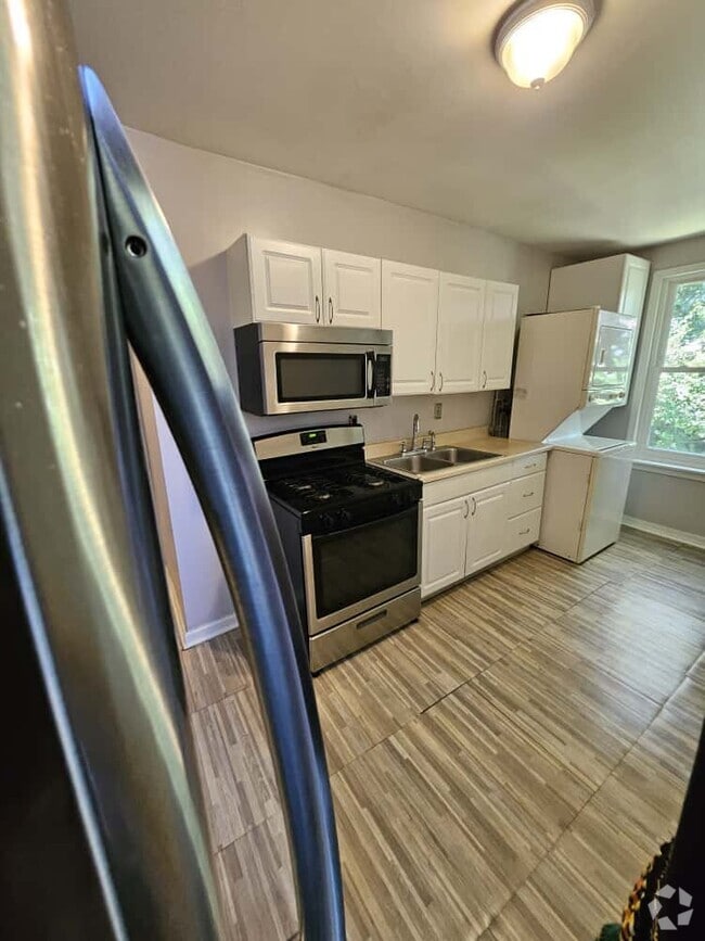 Building Photo - 3513 W Allegheny Ave Unit 2A Rental