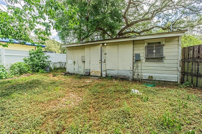 Photo - 10704 N Annette Ave