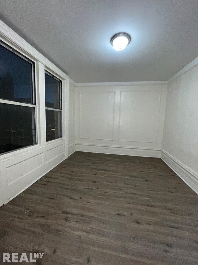 Photo - 571 W 175th St Unit 45