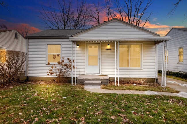 Photo - 22000 Cunningham Ave