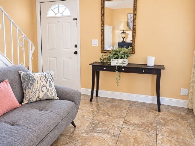 2004 NW 38th Terrace