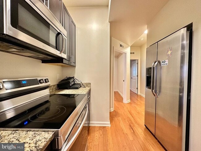 Photo - 2233 N Camac St Unit 2