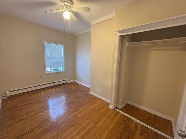 Photo - Spacious 4-bedroom house