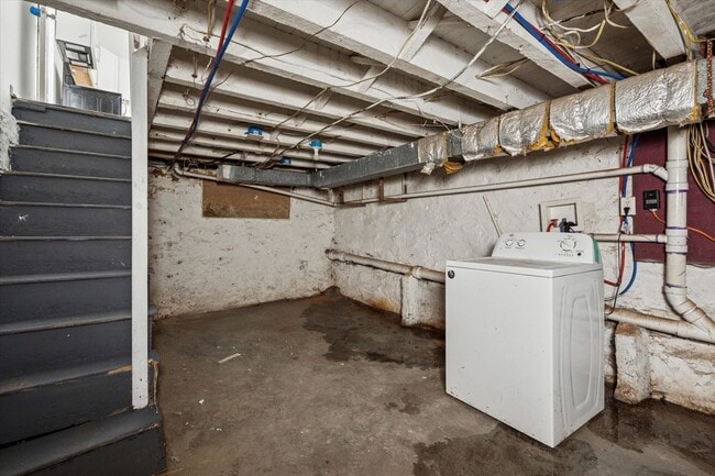 Photo - 3 Bedroom House Germantown- Rent Ready!