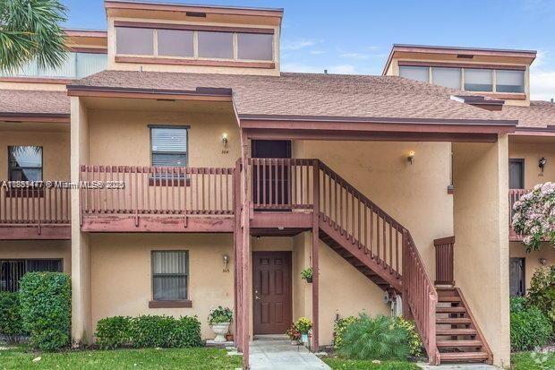 Building Photo - 410 Lakeview Dr E Unit E Rental