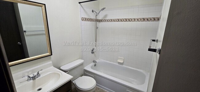 Photo - 241 S Elm St Unit B