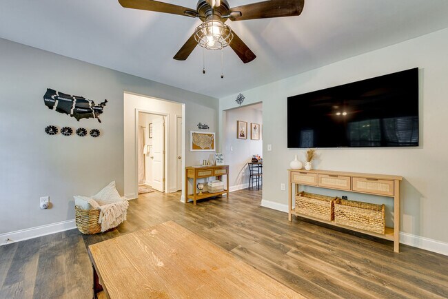 Photo - 4313 Crow Rd Unidad SI ID1579701P