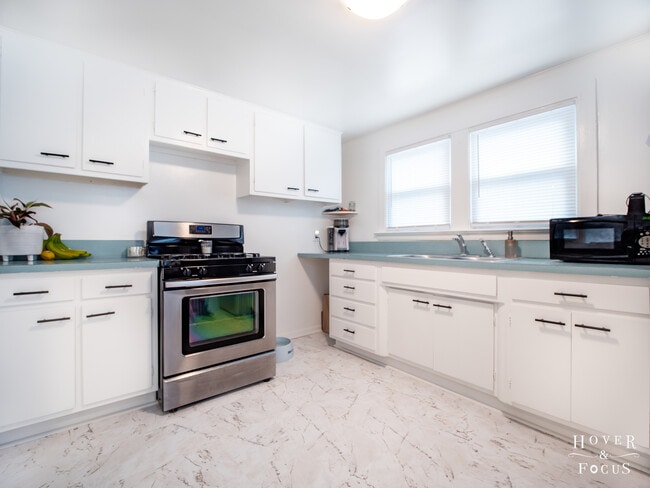 Photo - 1511 N Green St