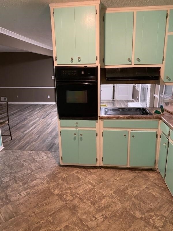 Photo - 2502 Lake Capri Rd NW