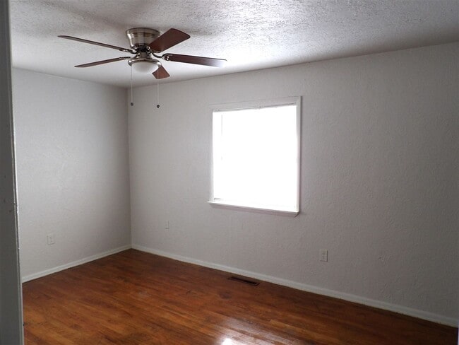 Photo - 1618 NW 45th St
