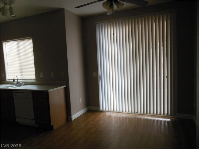 Photo - 10923 Golden Birch Pl