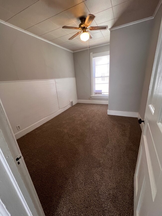 Photo - 613-613 N 64th St Unidad 613