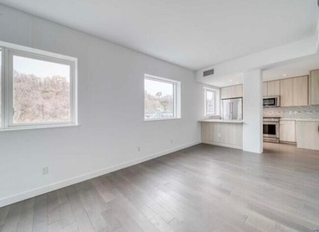 Photo - 800 Ave at Port Imperial Blvd Condo Unit 323