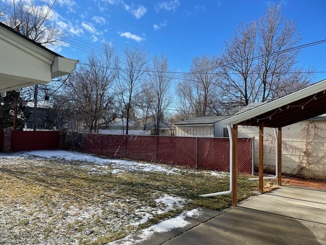 Photo - 1330 Avenue F