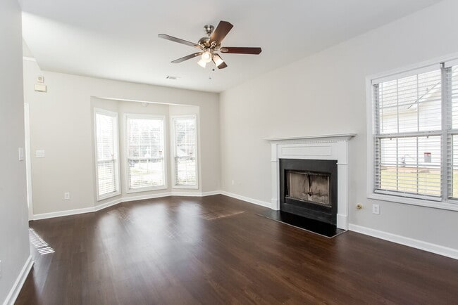 Photo - 5175 Yellow Pine Dr