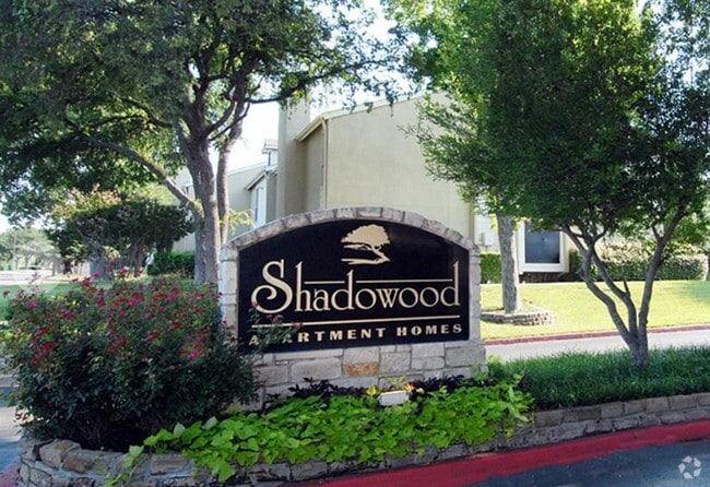 Shadowood Community Entrance - Shadowood Rental