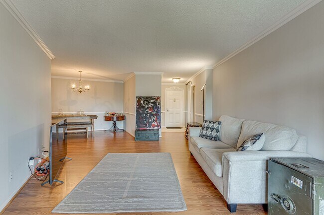 Photo - 1 Bedroom Condo in Building with Amenities!