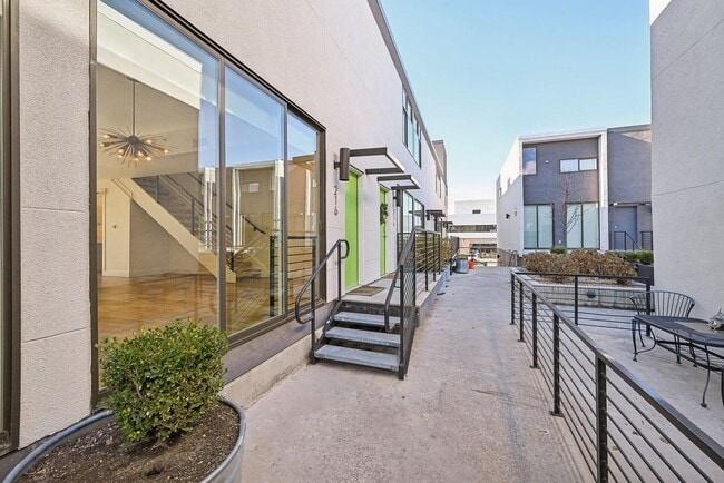 Photo - 2BR/2.5BA Condo in Central Ninth | Mountain Views, Solar & Walk to Everything