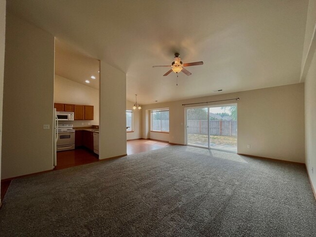 Photo - 310 E 28th Ave