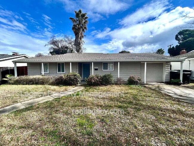 Building Photo - 1316 Sebastian Way