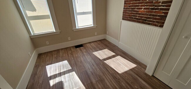 Photo - Amoskeag Apartments