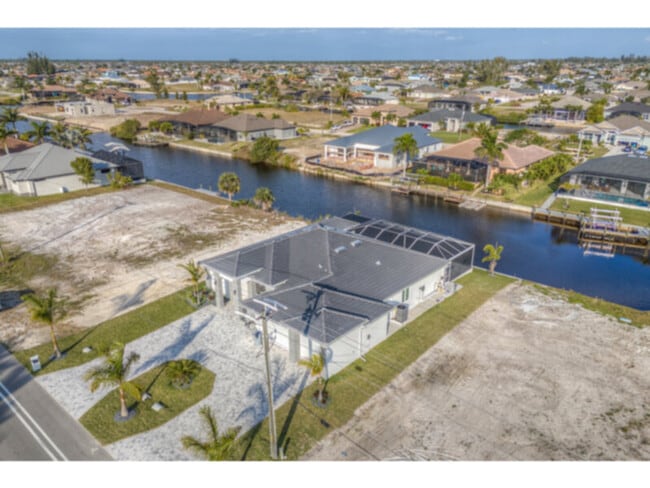 Photo - Available Now! Waterfront paradise.