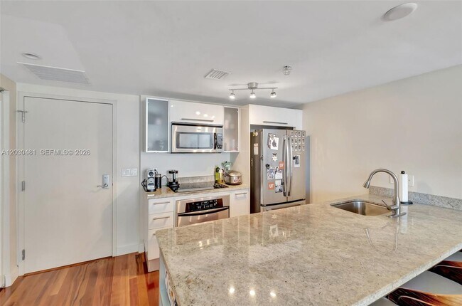 Photo - 185 SW 7th St Unit 1708