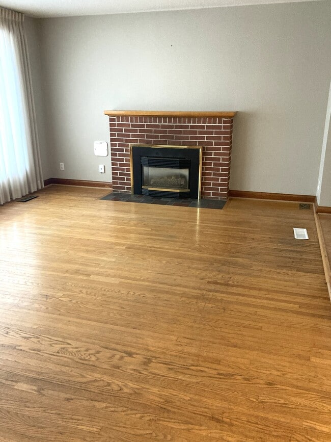 Photo - 28 Abbott Blvd