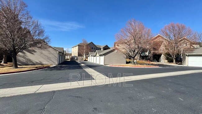 Photo - 1441 Westbury Way