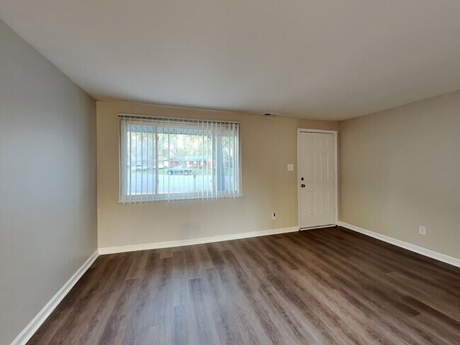 Photo - 10331 Nassau Ln