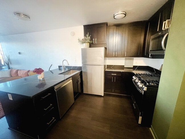 Photo - 2030 F St NW Unit 808