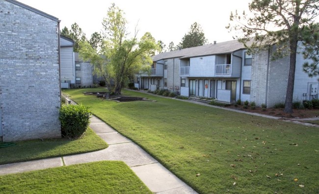 Shadowbrook Apartments - Shadowbrook Apartments