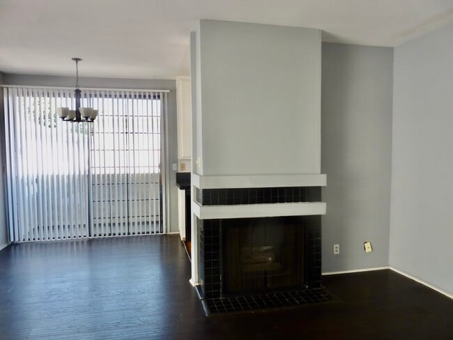 Photo - 3648 Motor Ave