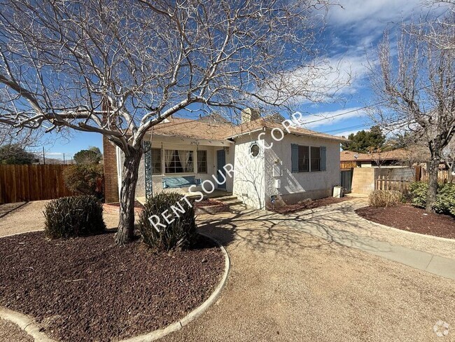Building Photo - 37903 Palm Vista Ave Rental