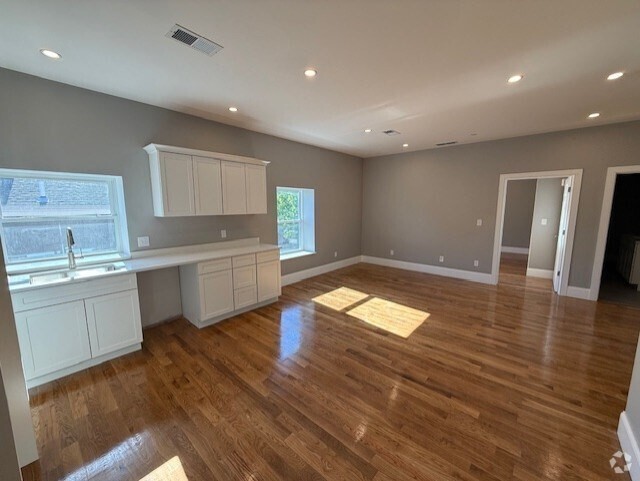 Building Photo - 59 North Ave Unit A Rental