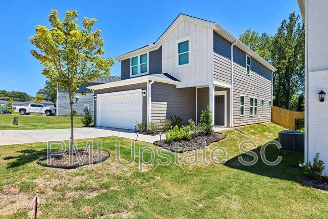 Photo - 519 Crowder Pl