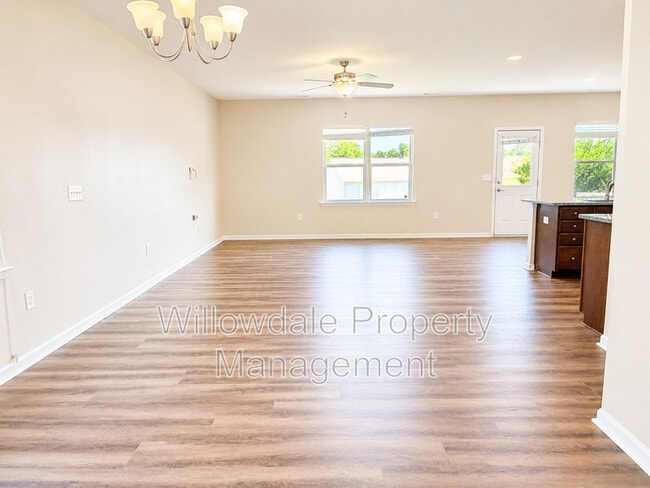Photo - 2618 Tummel Ln