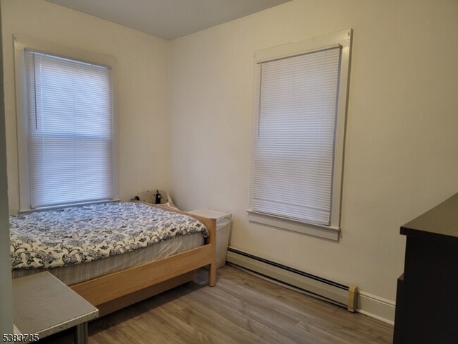 Photo - 26 E Price St