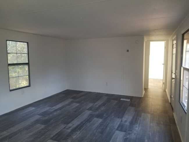 Photo - 425-B Riverbend Rd.